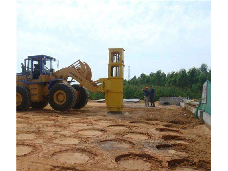 液压夯机在济乐高速南延项目中