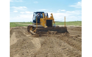 湿地推土机在玉清湖项目中